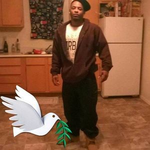 Meet your Posher, Dee